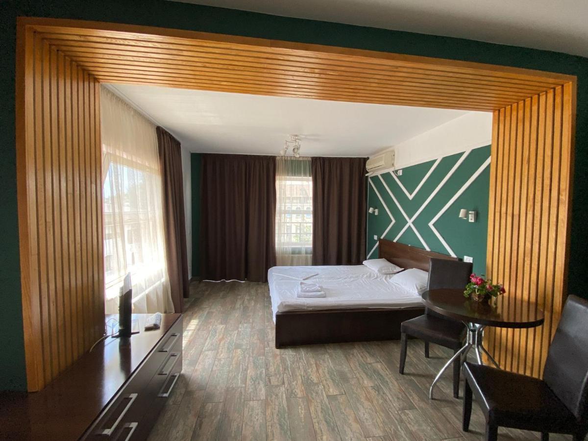 Ave Hotel Victoriei Bucareste Exterior foto